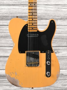 Fender Custom Shop 52 Heavy Relic Maple Neck Aged Nocaster Blonde - Nome do modelo: '52 Telecaster® Heavy Relic®, braço de bordo, Aged Nocaster® Blonde, Série: Máquina do Tempo, Cor: Nocaster® Blonde envelhecido, Forma do Corpo: Telecaster®, Material do corpo: cinz...