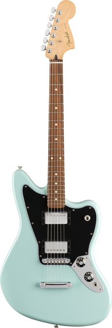 Fender  LTD Player Jaguar PF HH DPB - Guitarra Fender Limited Edition Player Jaguar HH, Daphne Blue., Corpo em amieiro com acabamento em poliéster brilhante., Braço de maple moderno em forma de C com acabamento de uretano acetinado na ...