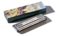 Hohner Echo Harp 54/64 C-G  - DO/SOL, 64 vozes., Peso - 0,10KG, Altura - 3,3CM, Largura - 16,5CM, Profundidade - 6,2CM, 