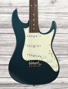 Ibanez  AZ2203N-ATQ - Corpo: Alder, Braço: Roasted Maple, Construção: Bolt-On, Escala: Rosewood, Comprimento da Escala: 648 mm (25.51), Inlays: Mother-of-Pearl Dot, 