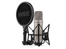 Rode  NT1 5th Generation Silver - Com conector Dual Connect, Cápsula de 1 banhada a ouro, Pré-amplificador Revolution de alto ganho, Padrão polar: Cardióide, Áudio: floating point de 32 bits, Ruído inerente: 4dBA, 