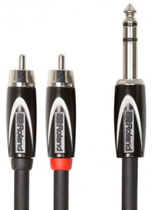 Roland RCC-10-TR2RV2 Cabo RCA Duplo/Jack stereo 3m  - Roland RCC-10-TR2RV2 Cabo RCA Duplo/Jack stereo 3m, Cabo Profissional de Instrumento, Fichas: 2x RCA / 1x Jack stereo, Comprimento: 3 metros, Fichas resistentes, Isolamento de cobre de alta densida...