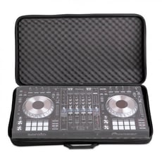 UDG  Creator Controller Hardcase  2XL - Mala para controladores, Super Resistente, Compatível com os modelos como: DDJ-RZ/SZ, Numark - NS7..., Alça de transporte confortável, 