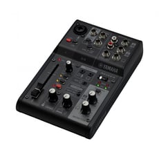 Yamaha  AG03 MK2 BK - Misturador de três canais com interface de áudio USB integrada, projetado para live streaming, podcast e criação de conteúdo de vídeo, +48 V de potência fantasma no canal de entrada do microfone pa...