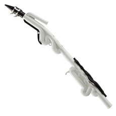 Yamaha Alto Venova YVS 120  - Material: Resina ABS, Tecla: F (Faixa: F33-F57, 2 oitavas), Tipo de Corpo: Duas Peças, Dimensões: L 590mm, W 96mm, H 55mm (com bocal e tampa), Peso: 293g (com bocal e tampa), Cor: branco, 