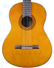 Yamaha C40  - Guitarra Clássica 4/4 Yamaha C40 Natural, Forma do corpo: Yamaha CG, Tampo em Spruce, Fundo e ilharga em Locally Sourced Tonewood, Braço em Locally Sourced Tonewood, Escala em Rosewood, 