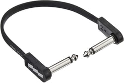 EBS  PCF-DL18 DLX  - Flat Patch Cable, Comprimento: 18 cm, Novo modelo aprimorado, Projetado para economizar espaço na placa de pedais, mantendo a flexibilidade de um cabo, Tomada angular extra plana, Os cabos planos e...