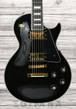 Edwards Japan ESP LP-130CD Black  - Corpo: Mogno (Mahogany), Topo: Maple, Braço: Mogno, Escala: Ebano, Perfil do braço: Slim C, Raio do braço: 305mm, 