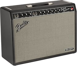 Fender Tone Master Deluxe Reverb  - 2 Canais: Normal e Vibrato, Potência: 100 W - comparável a um tubo todo de 22 W, Equipado com um alto-falante de neodímio Jensen N-12K de 1 x 12 , Controles para o canal 1 (Normal): Volume, Agudos,...