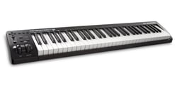 M-Audio Keystation 61 MK3  - Teclado USB MIDI, 61 Teclas sensíveis à velocidade, Pitch bend e roda de modulação, Seleção de oitava, Botão de transporte para controle de DAW, 1 faders, 
