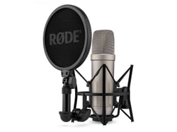 Rode  NT1 5th Generation Silver - Com conector Dual Connect, Cápsula de 1 banhada a ouro, Pré-amplificador Revolution de alto ganho, Padrão polar: Cardióide, Áudio: floating point de 32 bits, Ruído inerente: 4dBA, 