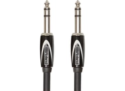 Roland RCC-10-TRTR Cabo Jack stereo 3m  - Roland RCC-10-TRTR Cabo Jack stereo com 3 metros, Cabo Profissional de Instrumento, Fichas: 1x Jack stereo / 1x Jack stereo, Comprimento: 3 metros, Fichas resistentes, Isolamento de cobre de alta d...