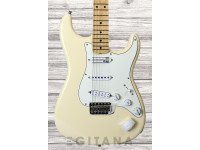  Fender   EOB Stratocaster Maple Fingerboard Olympic White 