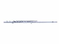  Pearl Flutes PFA 201 ES  El modelo de flauta Pearl Alto platino A201 está equipado con un diseño de solapa optimizado y, por lo tanto, garantiza un funcionamiento suave y una sensación agradable. 