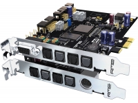 RME HDSPe RayDAT Tarjeta ADAT / AES PCI Express de 72 canales HDSPe RayDAT es una herramienta multicanal, multiformato y multitarea de calidad profesional superior, la solución ideal desde la captura hasta la masterización final. Gracias al hardware separado y los canales adicionales de grabación / reproducción, SPDIF (RCA) y AES / EBU (XLR) se pueden usar simultáneamente por primera vez. RayDAT ofrece no menos de 4 x E / S ADAT (óptica), E / S SPDIF y E / S AES / EBU. No menos de 36 canales de entrada y salida cada uno. Dos MIDI I / Os y TotalMix, el inigualable mezclador en tiempo real basado en DSP con medidores de nivel calculados por hardware y control remoto MIDI completo completan el paquete. Por supuesto, HDSPe RayDAT también admite el uso del TCO opcional para la sincronización del código de tiempo (LTC / video). Las entradas y salidas internas de ADAT permiten la conexión de hasta dos TEB opcionales (tarjeta de expansión TDIF). Se pueden conectar hasta dos TDIF directamente a la computadora. Puertos disponibles. HDSPe RayDAT es la versión rediseñada de PCI Express de la variante PCI anterior. Un núcleo PCI Express completamente nuevo admite el rendimiento completo de la tecnología actual de bus serie súper rápida. Basado en el propio desarrollo FPGA de RME, la opción Secure Flash de la tarjeta permite futuras actualizaciones, incluso en futuras funciones de hardware y software. RME HDSPe RayDAT Tarjeta ADAT / AES PCI Express de 72 canales HDSPe RayDAT es una herramienta multicanal, multiformato y multitarea de calidad profesional superior, la solución ideal desde la captura hasta la masterización final. Gracias al hardware separado y los canales adicionales de grabación / reproducción, SPDIF (RCA) y AES / EBU (XLR) se pueden usar simultáneamente por primera vez. RayDAT ofrece no menos de 4 x E / S ADAT (óptica), E / S SPDIF y E / S AES / EBU. No menos de 36 canales de entrada y salida cada uno. Dos MIDI I / Os y TotalMix, el inigualable mezclador en tiempo real basado en DSP con medidores de nivel calculados por hardware y control remoto MIDI completo completan el paquete. Por supuesto, HDSPe RayDAT también admite el uso del TCO opcional para la sincronización del código de tiempo (LTC / video). Las entradas y salidas internas de ADAT permiten la conexión de hasta dos TEB opcionales (tarjeta de expansión TDIF). Se pueden conectar hasta dos TDIF directamente a la computadora. Puertos disponibles. HDSPe RayDAT es la versión rediseñada de PCI Express de la variante PCI anterior. Un núcleo PCI Express completamente nuevo admite el rendimiento completo de la tecnología actual de bus serie súper rápida. Basado en el propio desarrollo FPGA de RME, la opción Secure Flash de la tarjeta permite futuras actualizaciones, incluso en futuras funciones de hardware y software.