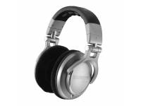 HeadPhones Shure SRH940
Os headphones Shure SRH940 Professional Studio têm uma resposta de frequência detalhada e aprimorada, com áudio fantástico para podcasting, gravação doméstica e edição/mistura de referência. O som caracteriza-se pela neutralidade com uma representação muito precisa do áudio gravado ou escutado, que torna estes headphones / auscultadores ideais para podcasts ou sessões de gravação. Com um excelente isolamento, o cabo incluído e os materiais de uma construção "premium", também os tornam ótimos para edição vídeo.
HeadPhones Shure SRH940
Os headphones Shure SRH940 Professional Studio têm uma resposta de frequência detalhada e aprimorada, com áudio fantástico para podcasting, gravação doméstica e edição/mistura de referência. O som caracteriza-se pela neutralidade com uma representação muito precisa do áudio gravado ou escutado, que torna estes headphones / auscultadores ideais para podcasts ou sessões de gravação. Com um excelente isolamento, o cabo incluído e os materiais de uma construção "premium", também os tornam ótimos para edição vídeo.