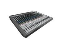 Soundcraft Signature 22MTK El Soundcraft Signature 22MTK incorpora los icónicos preamplificadores de micrófono Ghost de Soundcraft, extraídos directamente de las consolas profesionales de primera línea de la compañía, para brindar una calidad de audio extraordinaria con altura máxima, amplio rango dinámico y resolución y claridad excepcionales con una excelente relación de señal. / ruido . Soundcraft Signature 22MTK El Soundcraft Signature 22MTK incorpora los icónicos preamplificadores de micrófono Ghost de Soundcraft, extraídos directamente de las consolas profesionales de primera línea de la compañía, para brindar una calidad de audio extraordinaria con altura máxima, amplio rango dinámico y resolución y claridad excepcionales con una excelente relación de señal. / ruido .