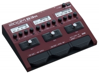 Pedaleira Multi-Efeitos Zoom B3n 
	Zoom B3n - Pedal/pedaleira multi-efeitos para baixo, com simulador de amplificadores.

	 
